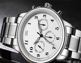 武汉劳力士手表里面有水雾