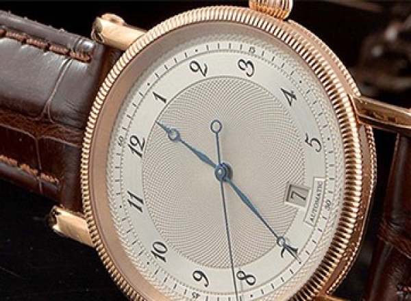 武汉劳力士售后更换机芯